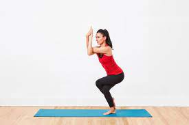 What are the health benefits of Garudasana (Eagle Pose)
